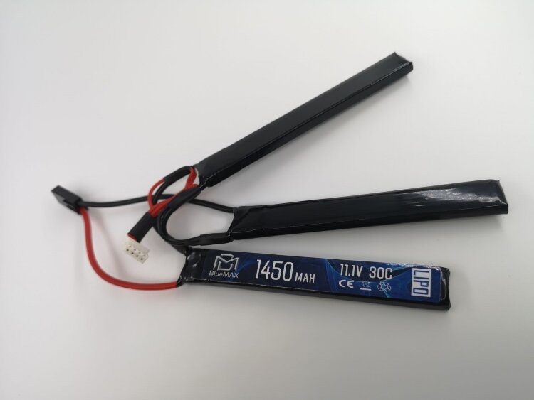 Аккумулятор BlueMAX 11.1V Li-po 1450mAh 30C CQB (трехлепестковый)